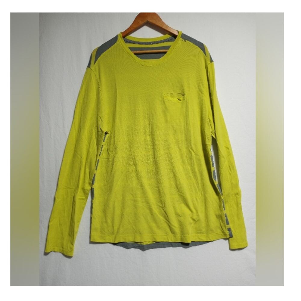 Lululemon Men's In Your Element Long Sleeve Shirt Yellow And Gray Size XL